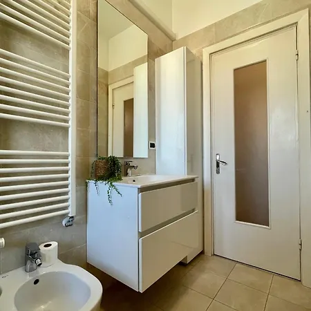 Apartmán 150mt Dal Mare Monolocale In Centro Con Vista Aperta, Wi-fi E A/c