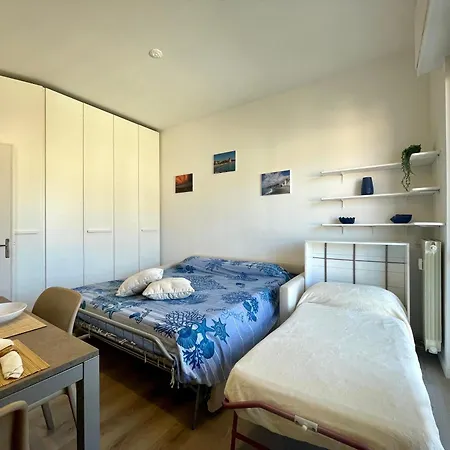 [150mt Dal Mare] Monolocale In Centro Con Vista Aperta, Wi-fi E A/c *